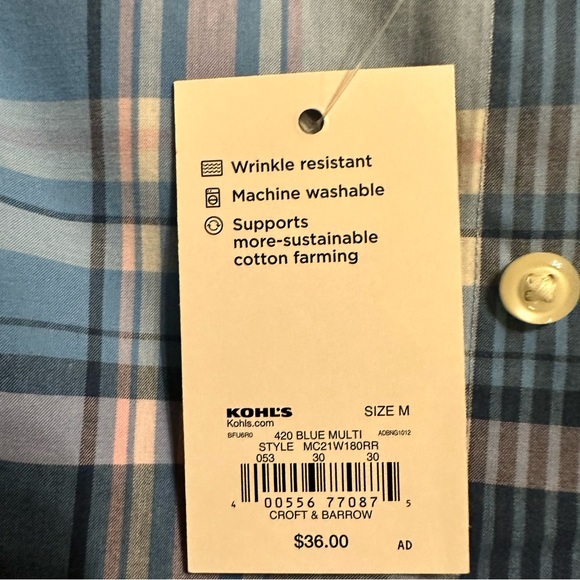 NWT Men’s Button Down - Picture 4 of 4